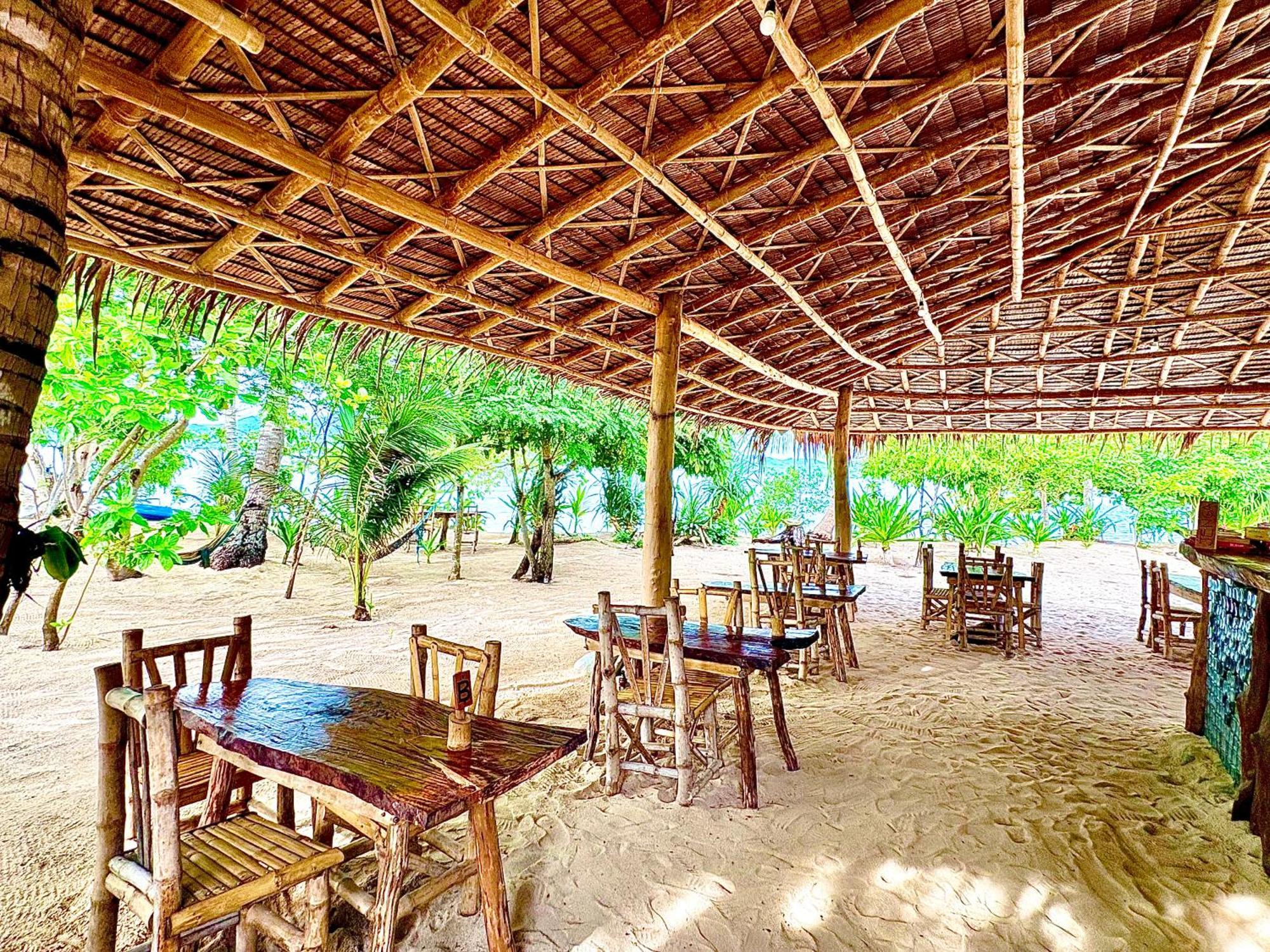 Hotel Dosplaya Ecocamp El Nido Esterno foto